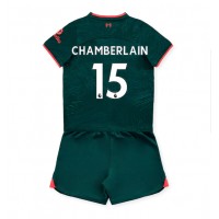 Fotbalové Dres Liverpool Chamberlain #15 Dětské Alternativní 2022-23 Krátký Rukáv (+ trenýrky)